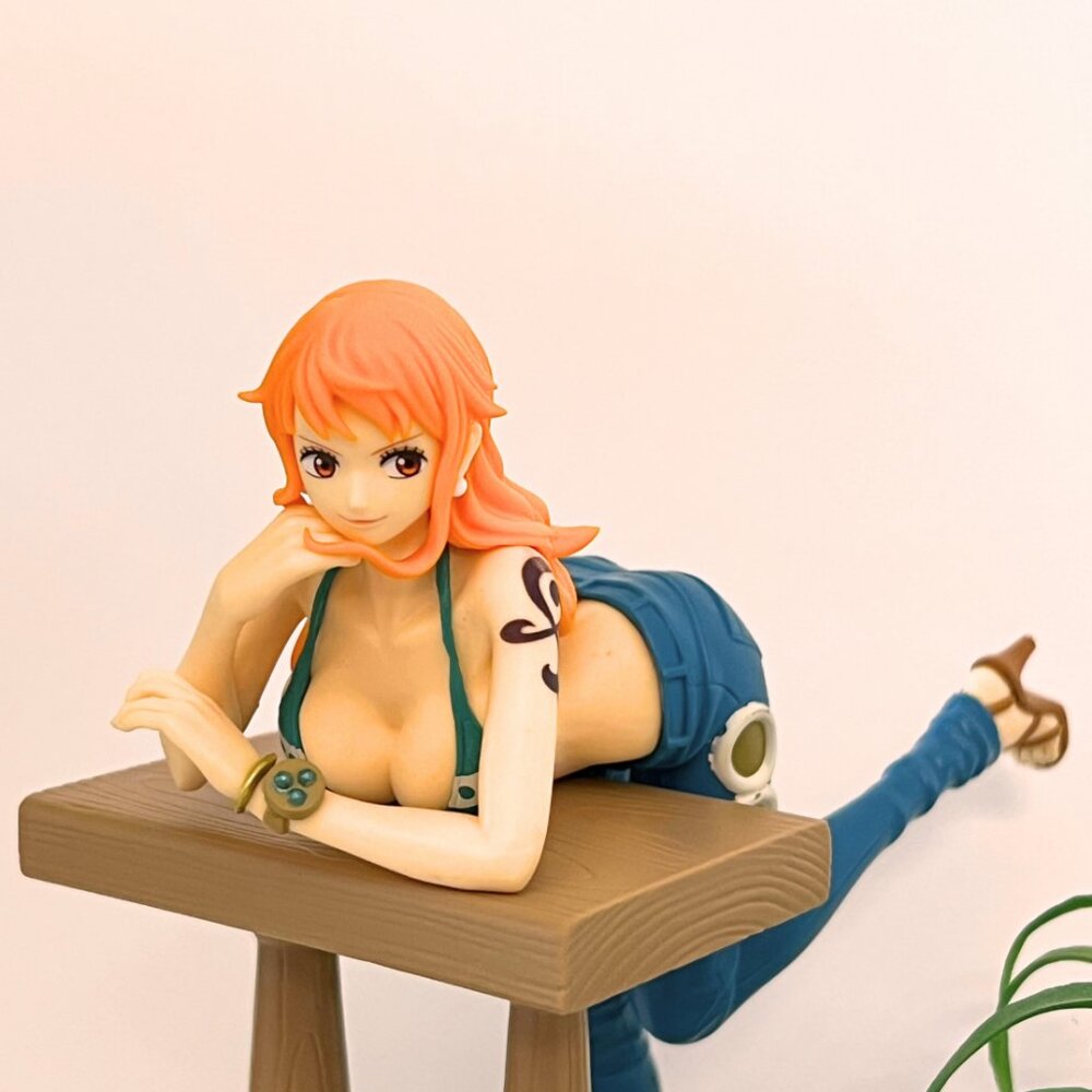 One Piece Nami Bandai Spirits Grandline Journey Figure